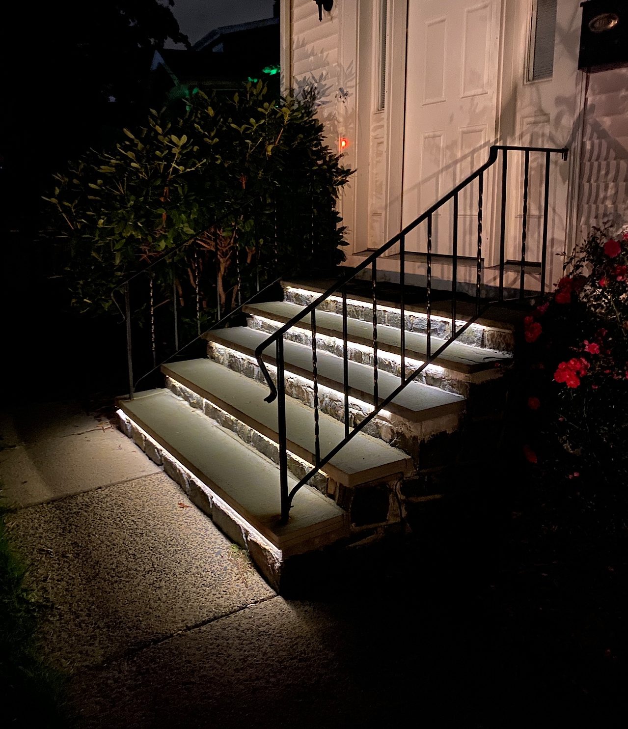 DIY LED Landscape Lighting for Your Steps